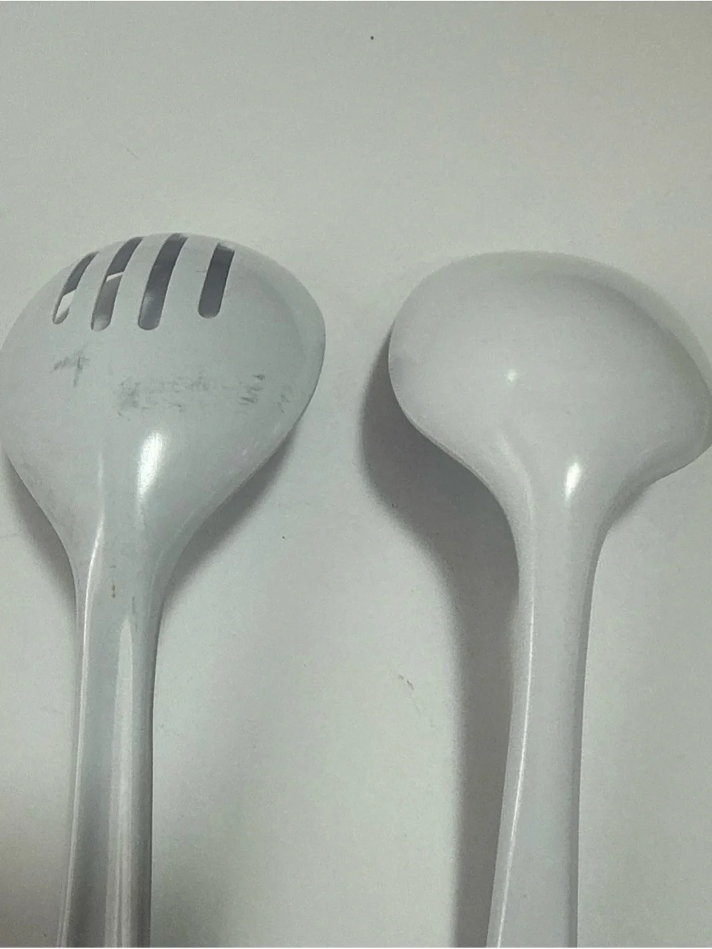 White melamine Slotted and Solid Serving Spoon lot of 2 VTG renowned. High temp